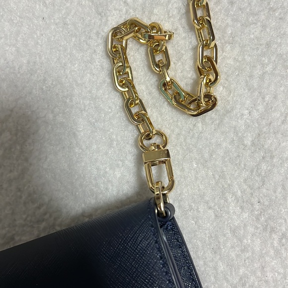 Tory Burch Wallet on Chain - Picture 2 of 8